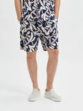 Selected LOOSE FIT BERMUDASHORTS, Sky Captain, highres - 16084432_SkyCaptain_931294_003.jpg