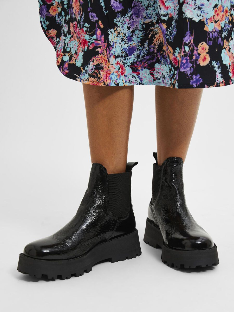 Selected LACKLEDER CHELSEA BOOTS, Black, highres - 16087198_Black_003.jpg