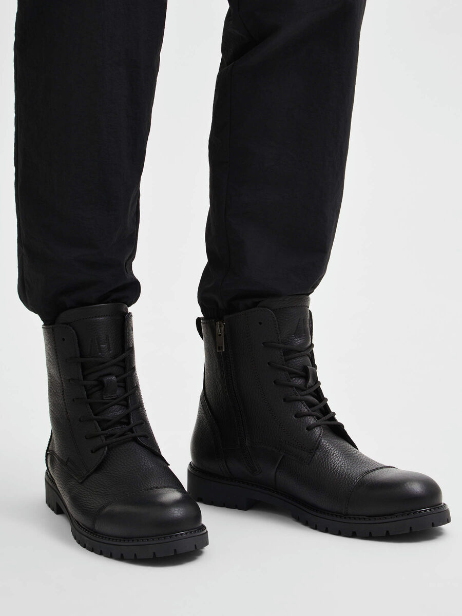 Selected TEXTURED LEATHER BOOTS, Black, highres - 16081316_Black_003.jpg