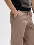 Selected 196 STRAIGHT FIT CHINO, Morel, highres - 16092441_Morel_006.jpg