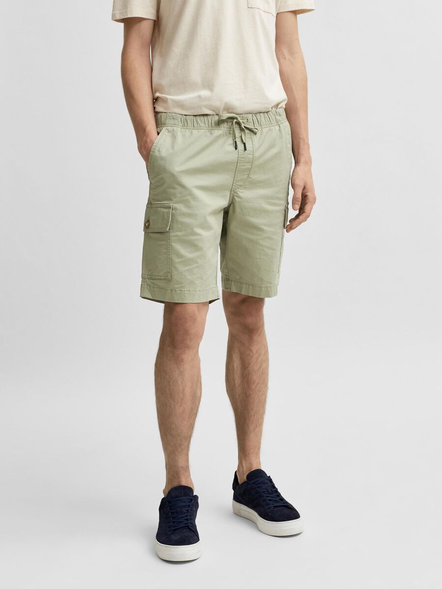 Selected LINEN-ORGANIC COTTON CARGO SHORTS, Tea, highres - 16078882_Tea_003.jpg