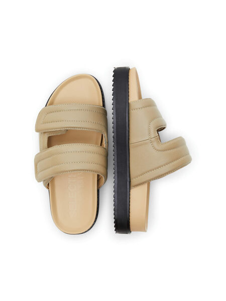 Selected LEATHER SLIDERS, Chinchilla, highres - 16088756_Chinchilla_005.jpg