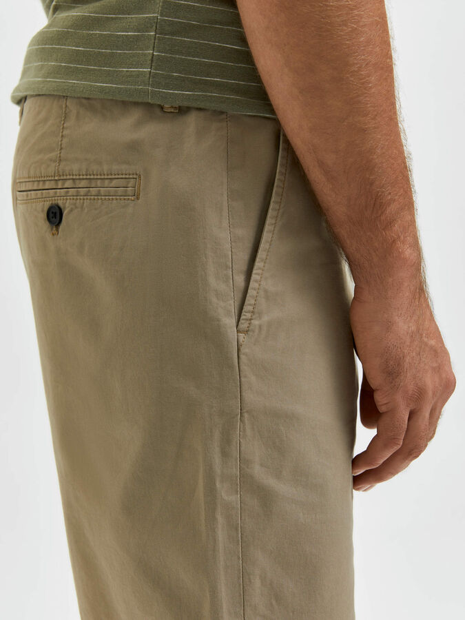 COMFORT FIT SHORTS | Beige | SELECTED HOMME®