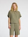 Selected CROPPED KORTERMET SKJORTE, Vetiver, highres - 16093937_Vetiver_003.jpg
