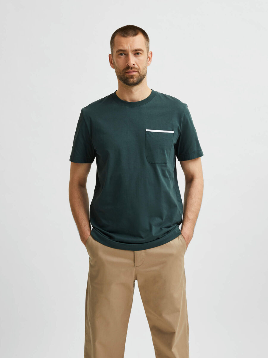 Selected CLASSIC CHEST POCKET T-SHIRT, Darkest Spruce, highres - 16080147_DarkestSpruce_003.jpg