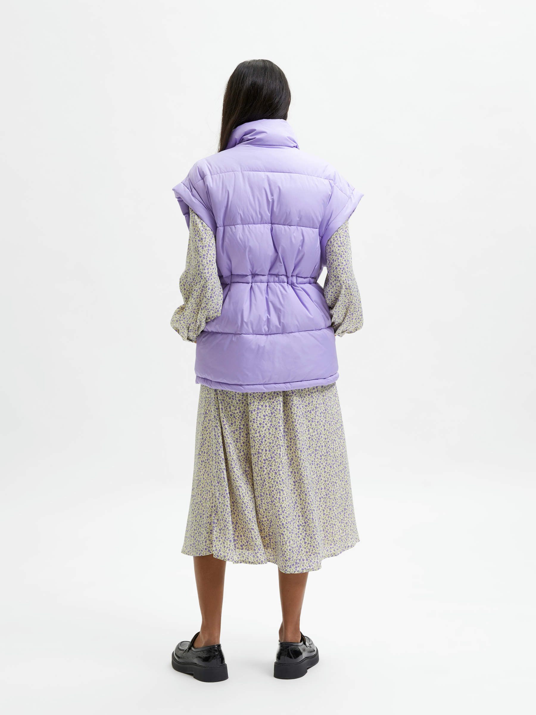 Womens Clothing Jackets Waistcoats and gilets SELECTED Synthetic Femme Padded Gilet With Pull in Purple 