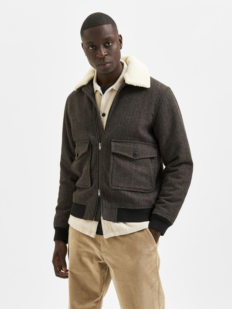 Selected COL EN PEAU DE MOUTON VESTE BOMBER, Coffee Liqueúr, highres - 16080375_CoffeeLiquer_871717_003.jpg