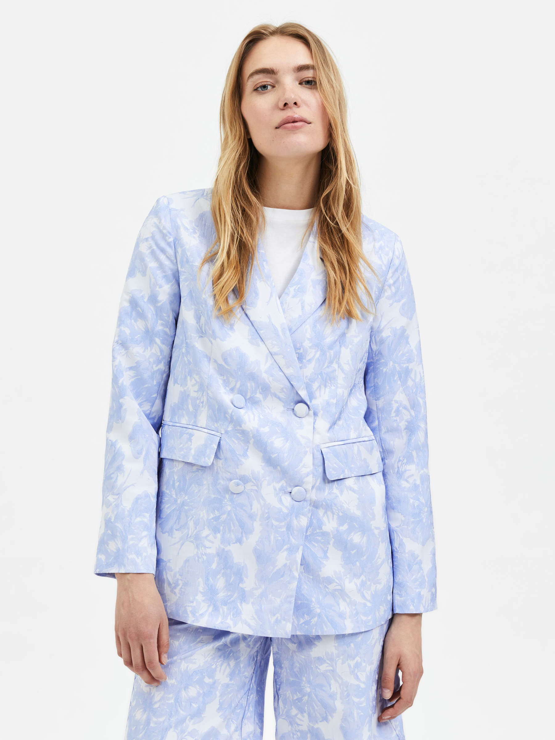 Blue floral blazer womens store