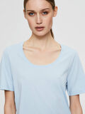 Selected WEIT AUSGESCHNITTENES T-SHIRT, Cashmere Blue, highres - 16077339_CashmereBlue_008.jpg