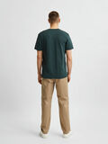 Selected CLASSIC CHEST POCKET T-SHIRT, Darkest Spruce, highres - 16080147_DarkestSpruce_004.jpg