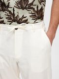 Selected CORTE SLIM PANTALONES DE CORTE TAPERED, Cloud Dancer, highres - 16087636_CloudDancer_006.jpg