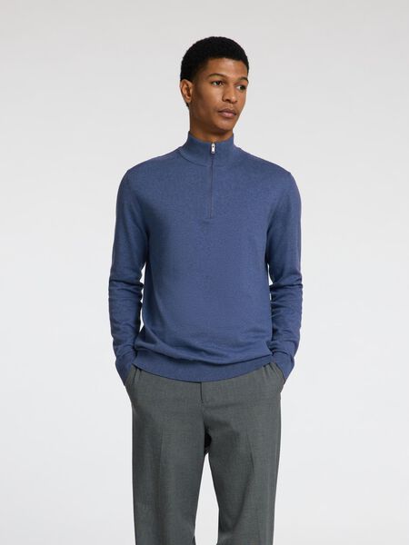 Selected HALF-ZIP KNITTED JUMPER, Oceana, highres - 16074687_Oceana_779218_003.jpg