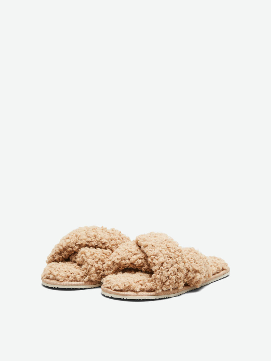 Selected DE PELUCHE ZAPATILLAS DE ESTAR POR CASA, Tannin, highres - 16083173_Tannin_006.jpg