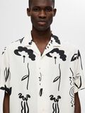 Selected PRINTED SHORT SLEEVED SHIRT, Bright White, highres - 16091066_BrightWhite_1055122_006.jpg