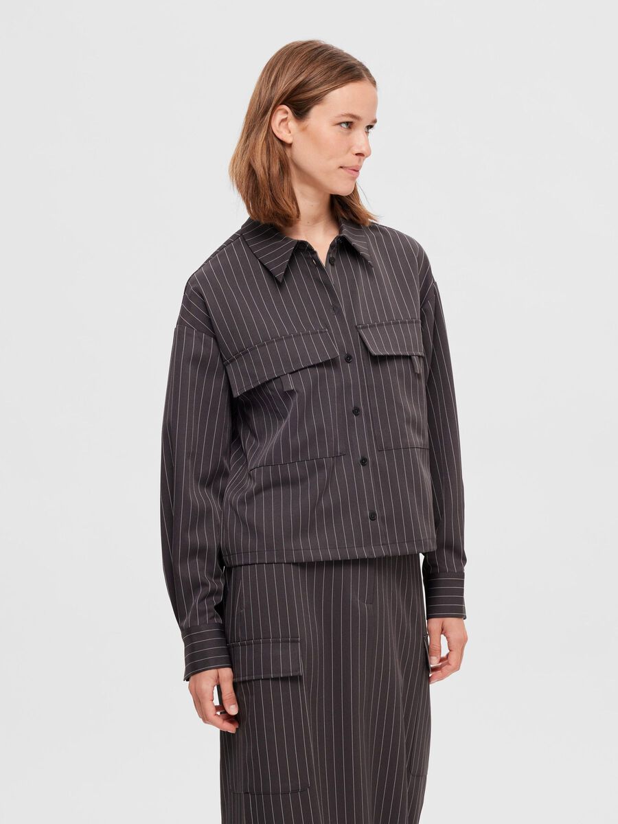 Selected BOXY PINSTRIPE SHIRT, Magnet, highres - 16092639_Magnet_1083647_003.jpg