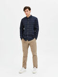 Selected BUTTON-DOWN HEMD, Dark Sapphire, highres - 16087696_DarkSapphire_997767_005.jpg