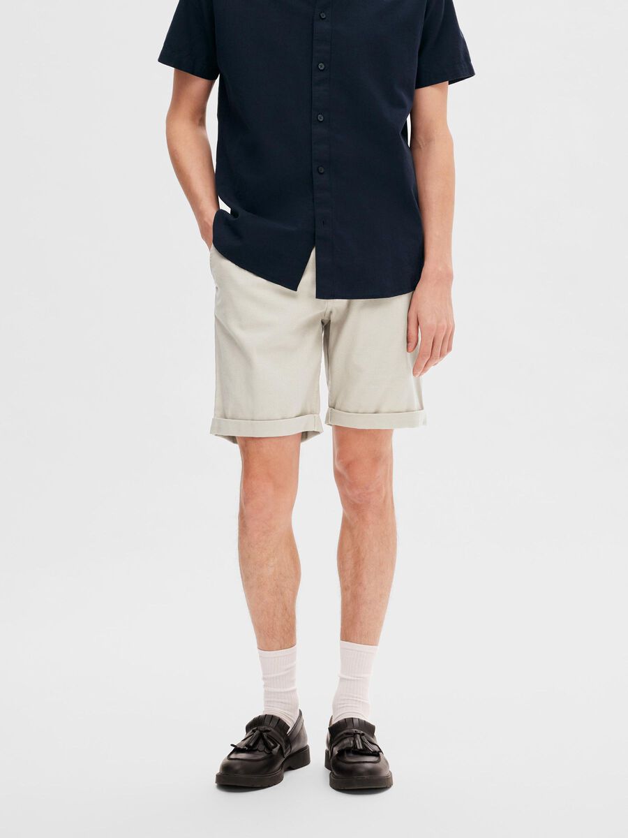 Selected BOMULL FLEX SHORTS, Pure Cashmere, highres - 16092357_PureCashmere_1077227_003.jpg