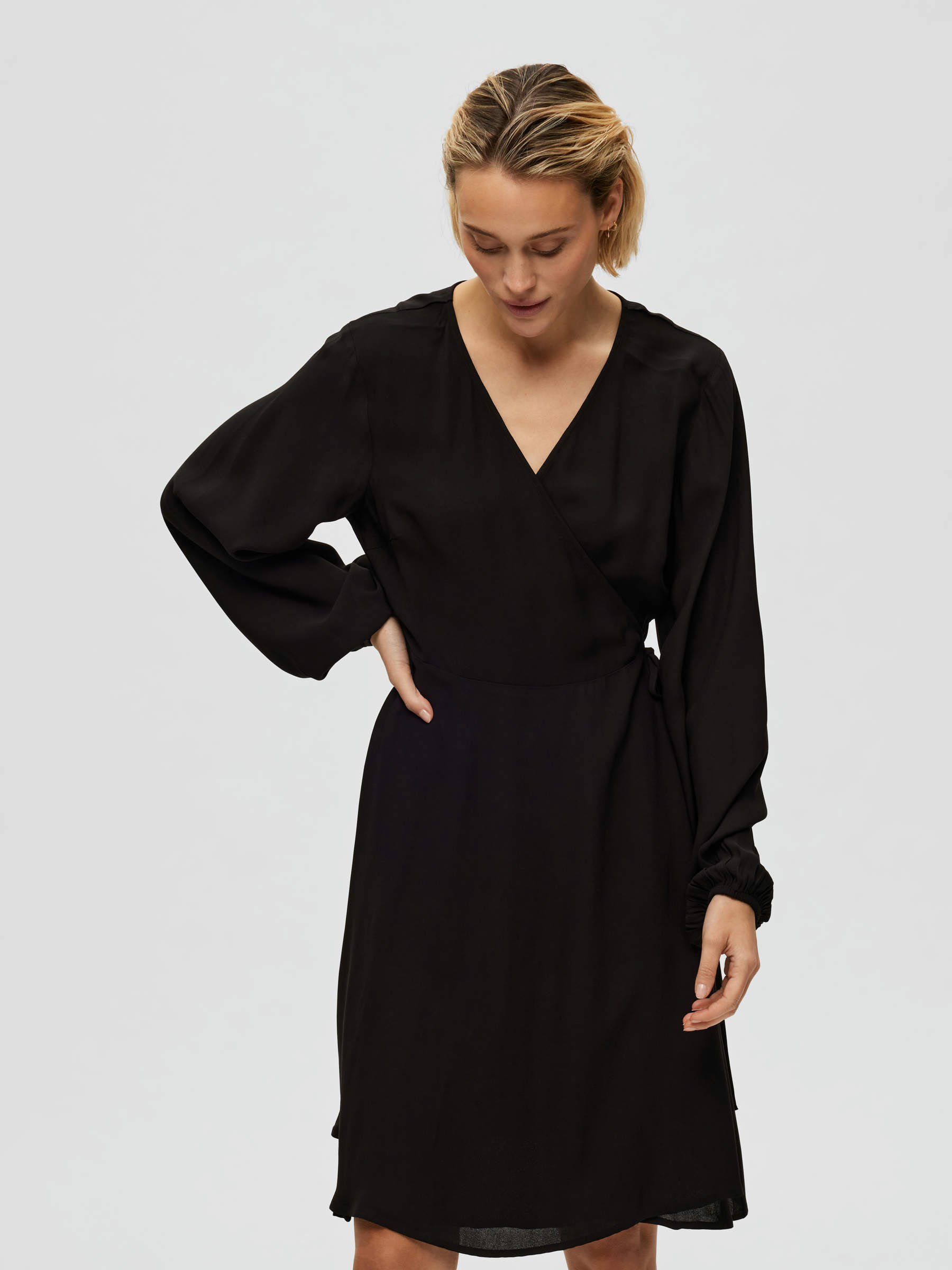 Selected femme 2025 wrap dress