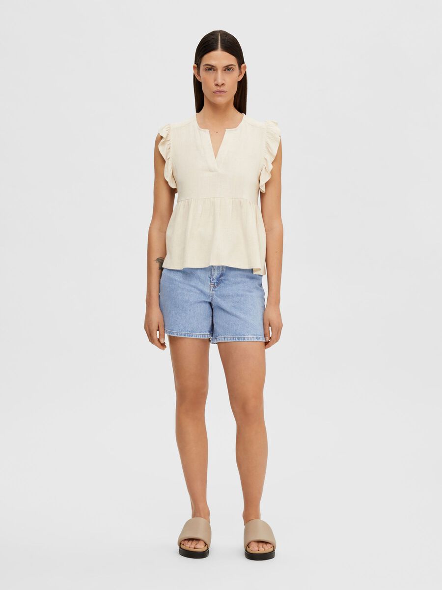 Selected RUFFLED TOP, Sandshell, highres - 16087738_Sandshell_005.jpg