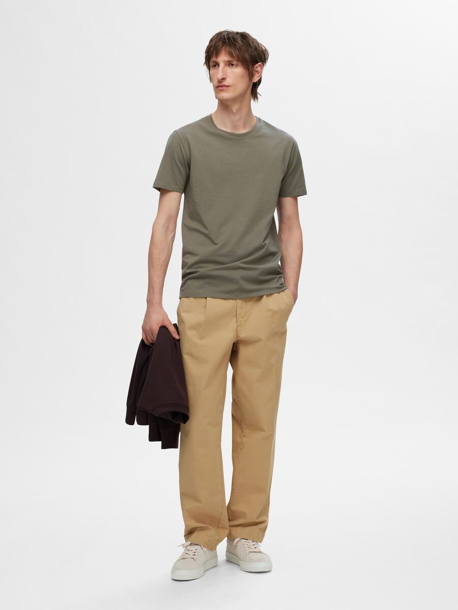 Shop the Look - slhpsy2024w27monjul146_1719842550528_16073457_Kalamata_005.jpg