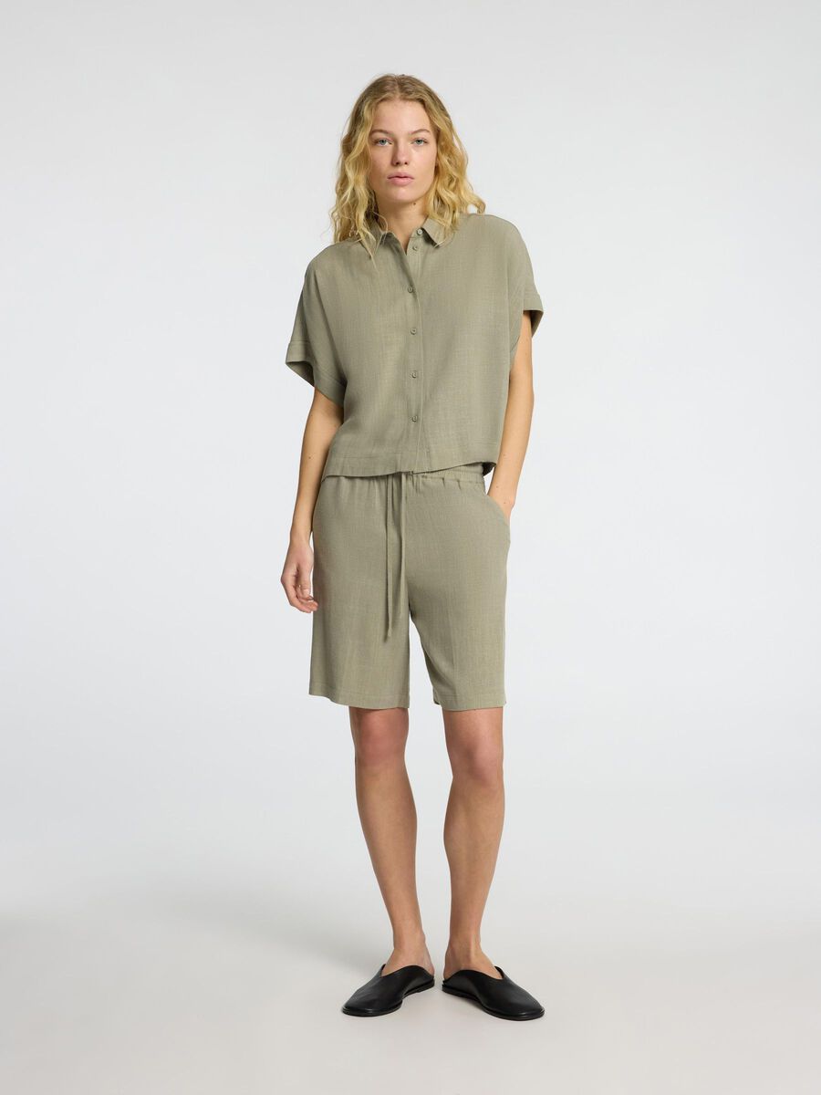 Shop the Look - slfpsy2025w2frijan131_1736509935729_16093932_Vetiver_005.jpg