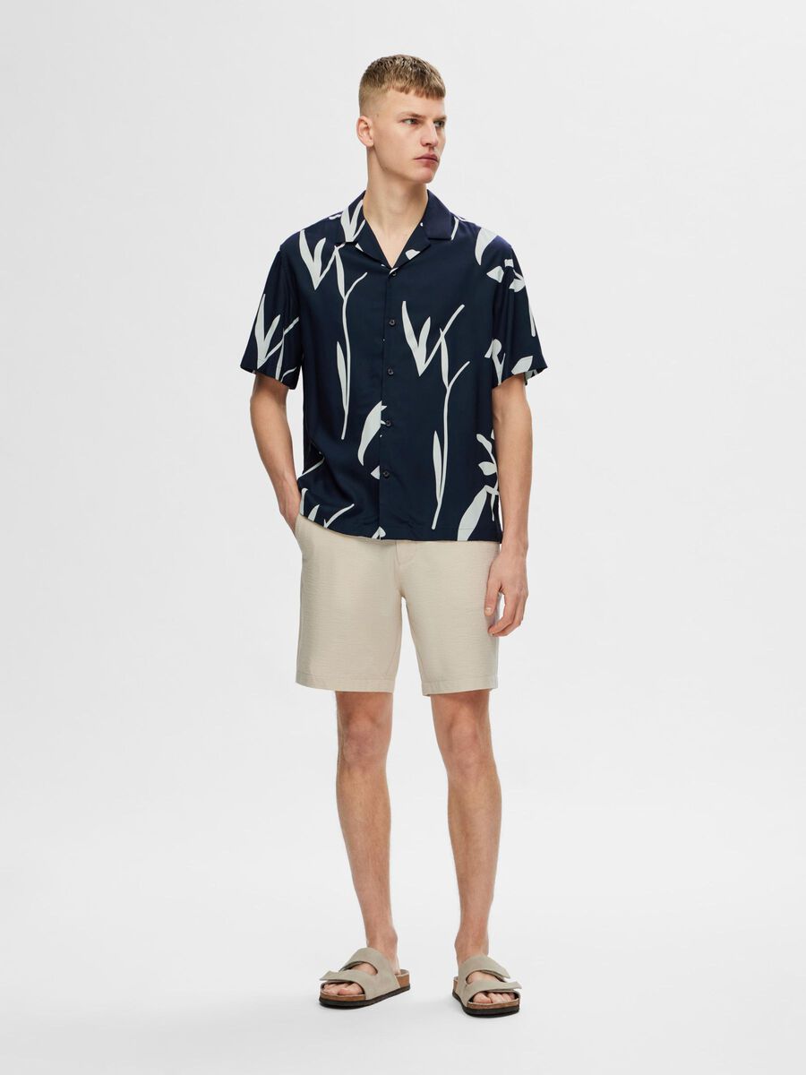 Shop the Look - slhpsy2024w20tuemay19_1715692312883_16091066_DarkNavy_1055122_005.jpg
