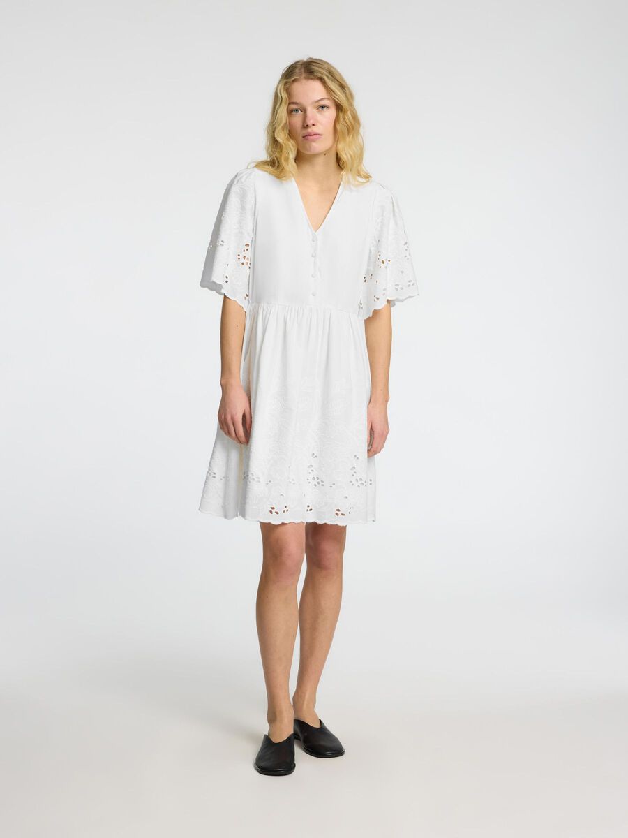 Shop the Look - slfpsy2025w2frijan138_1736509936216_16096439_BrightWhite_005.jpg