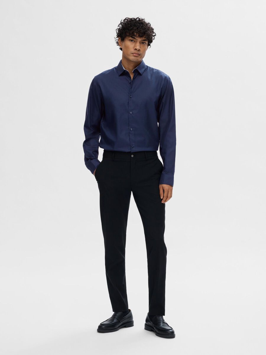 Shop the Look - slhpsy2024w6tuefeb60_1707226347638_16058640_NavyBlazer_005.jpg