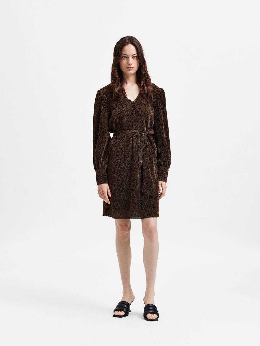 Shop the Look - slfpsy2022w25frijun56_16088974_Java_005.jpg