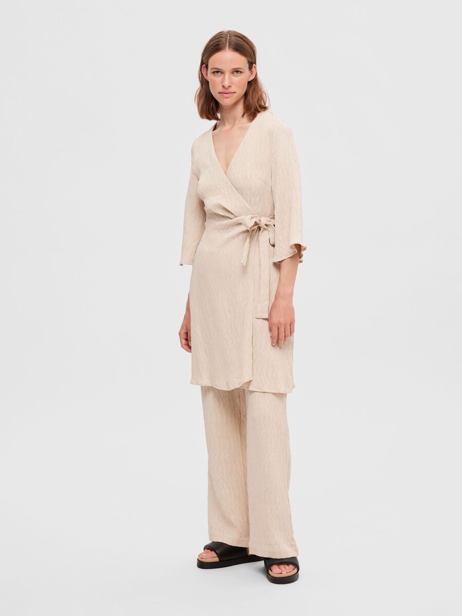 Shop the Look - slfpsy2023w19frimay35_16092559_Sandshell_005.jpg