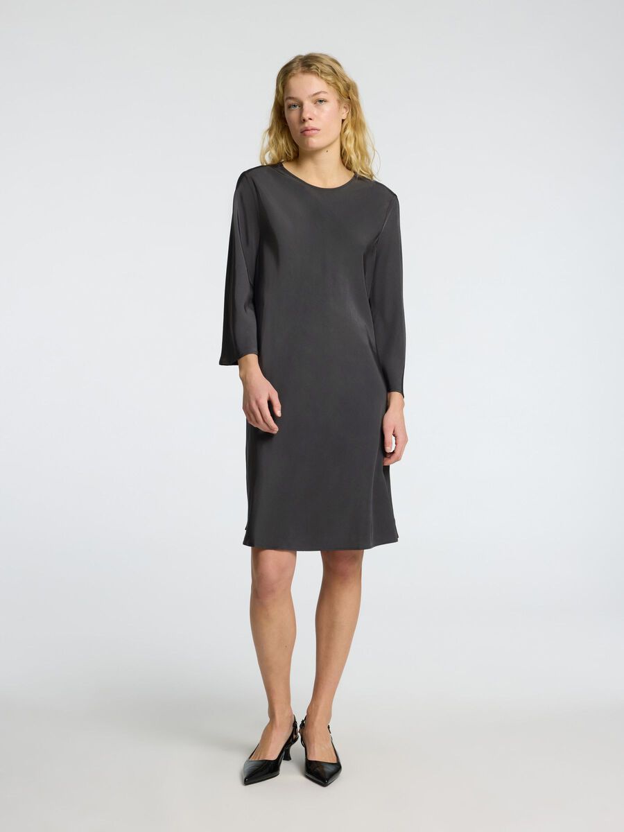 Shop the Look - slfpsy2025w2frijan103_1736505488110_16098439_VolcanicAsh_005.jpg