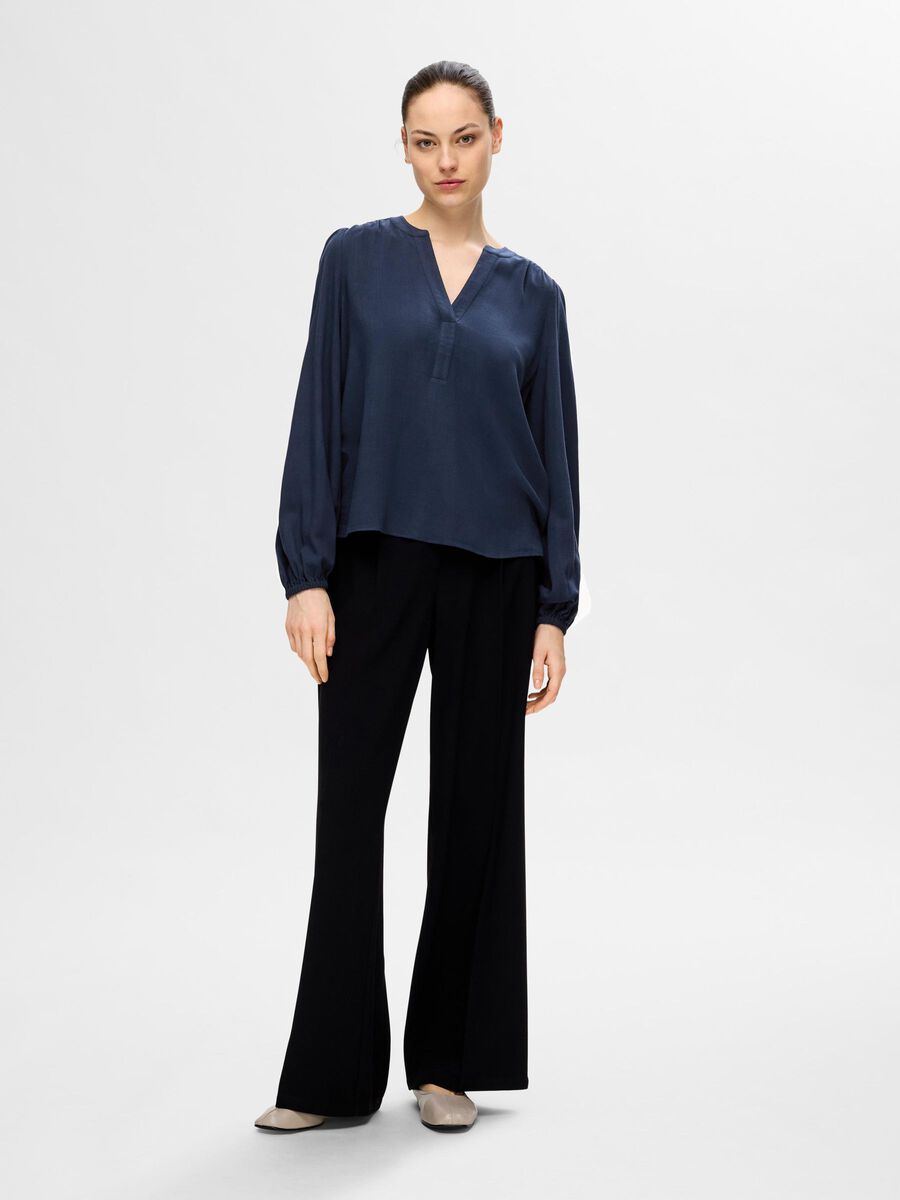 Shop the Look - slfpsy2024w20monmay42_1715606948636_16094292_DarkSapphire_005.jpg