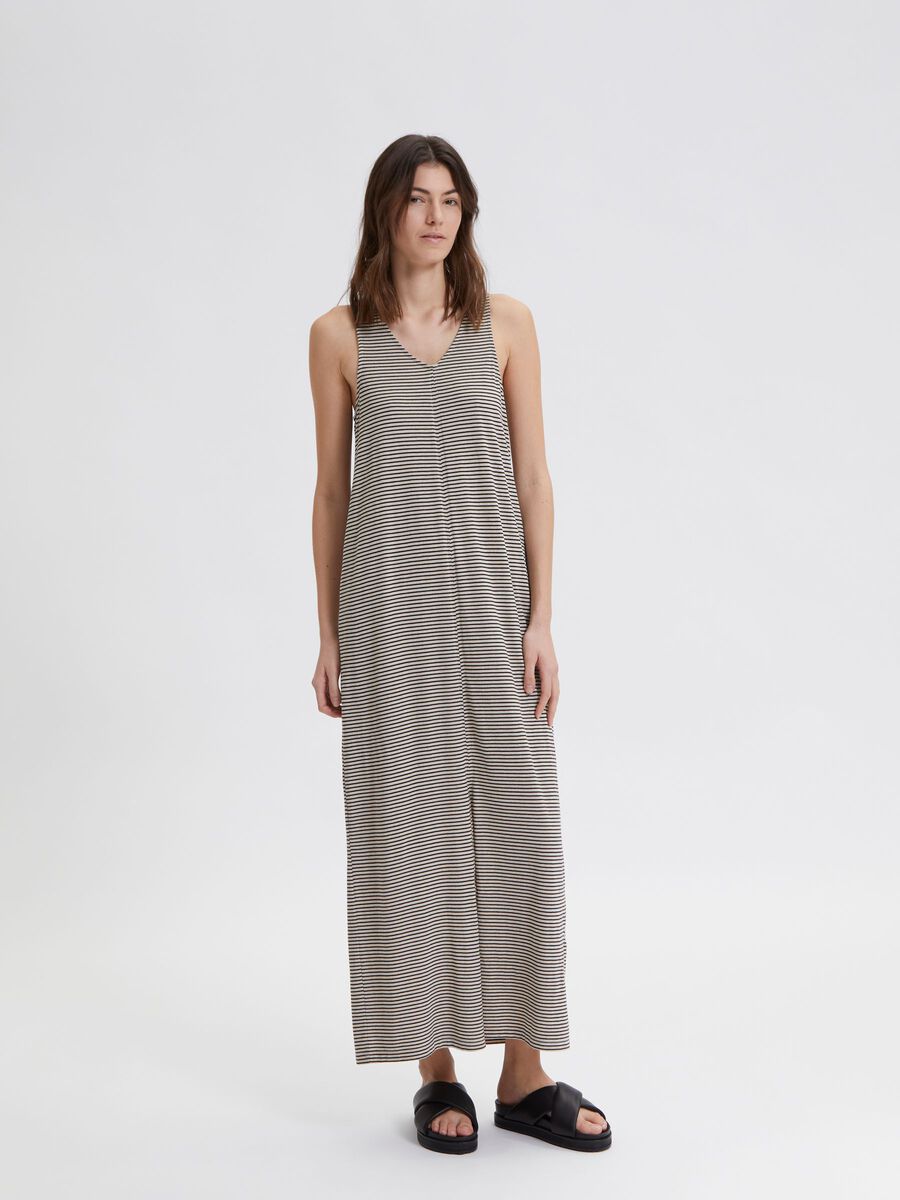 Shop the Look - slfpsy2022w13frimar34_16084765_Sandshell_933219_005.jpg