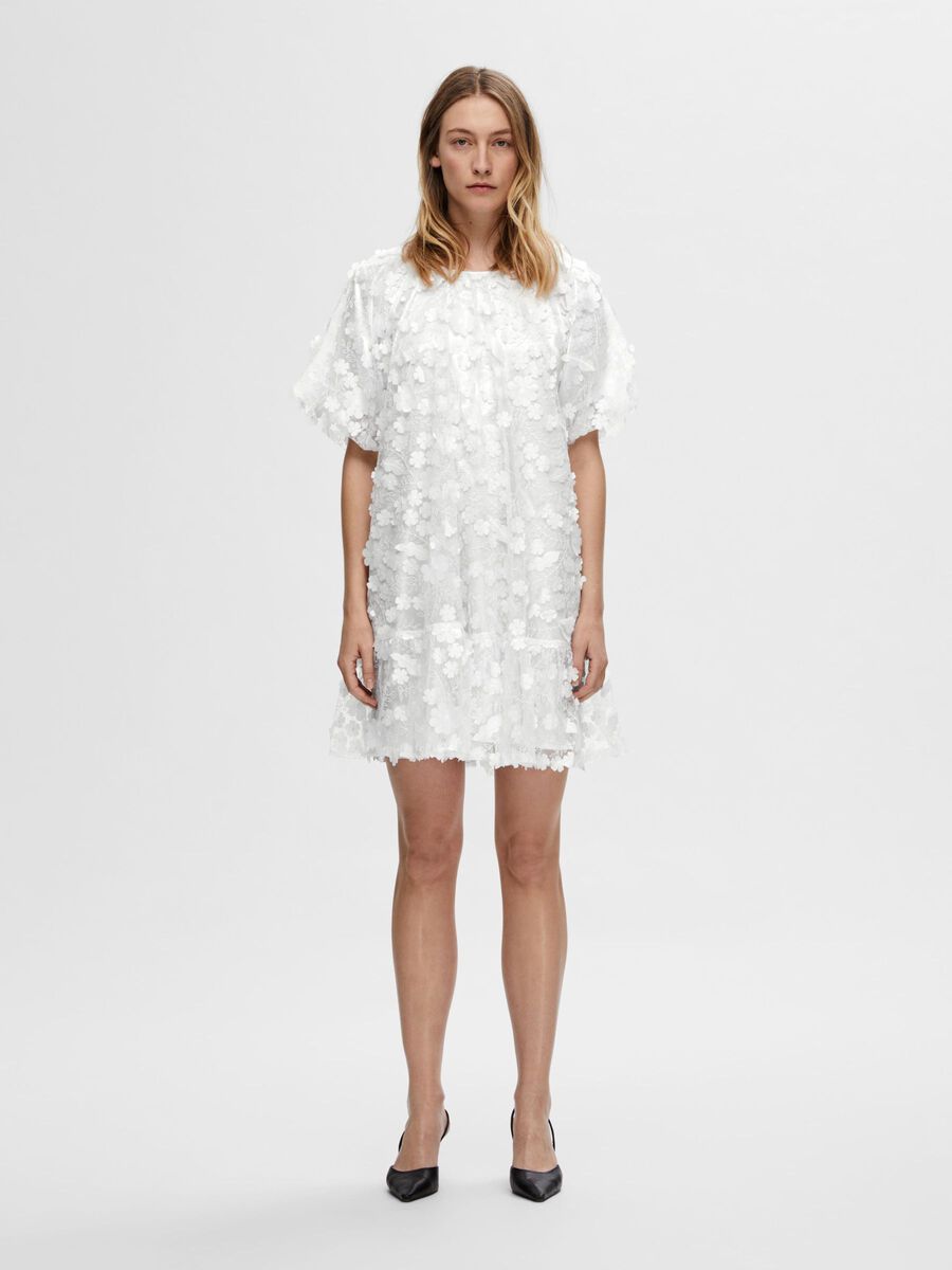 Shop the Look - slfpsy2024w19wedmay6_1715155835475_16078506_SnowWhite_005.jpg