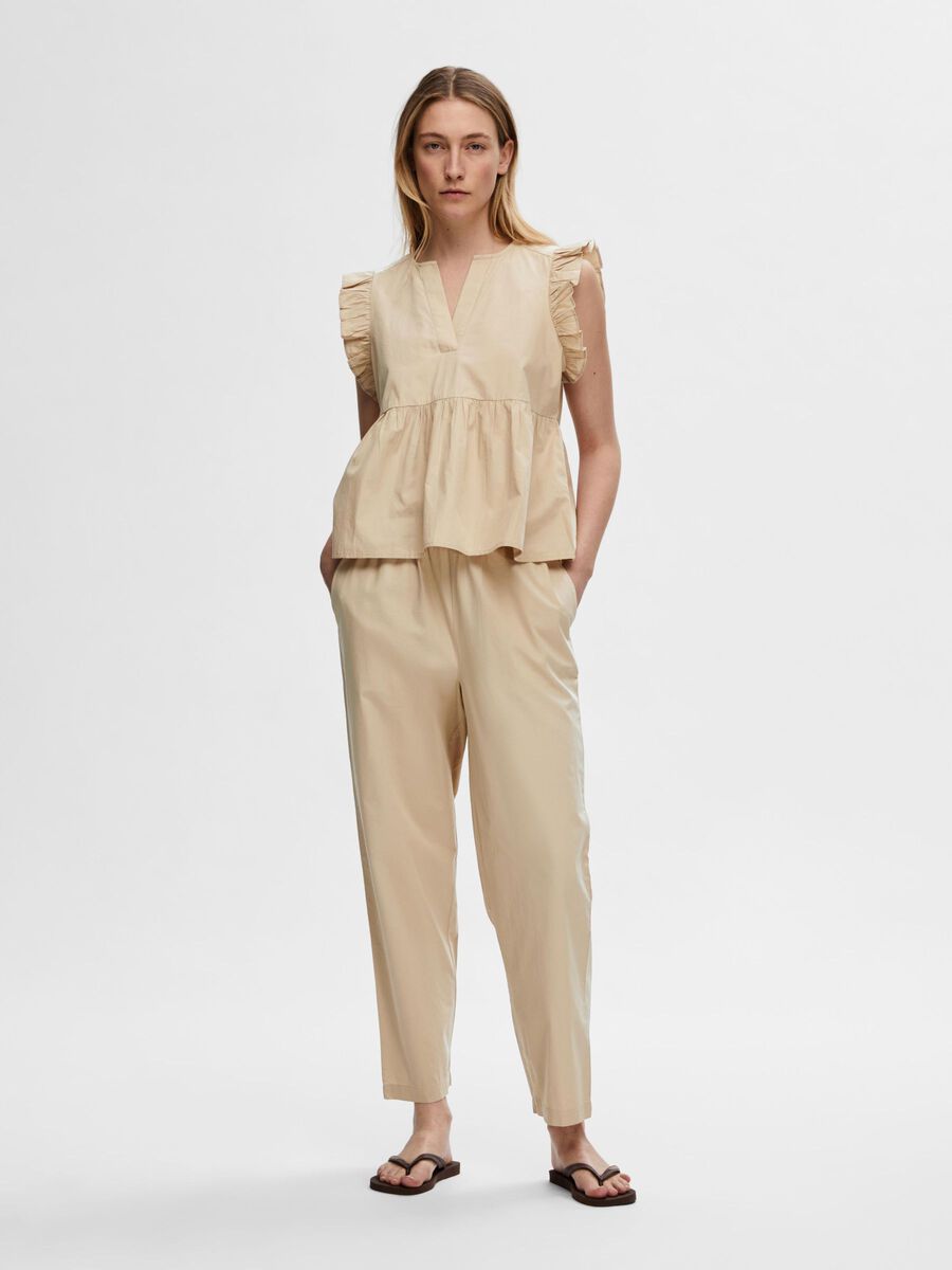 Shop the Look - slfpsy2024w19tuemay22_1715089434083_16094350_Humus_005.jpg