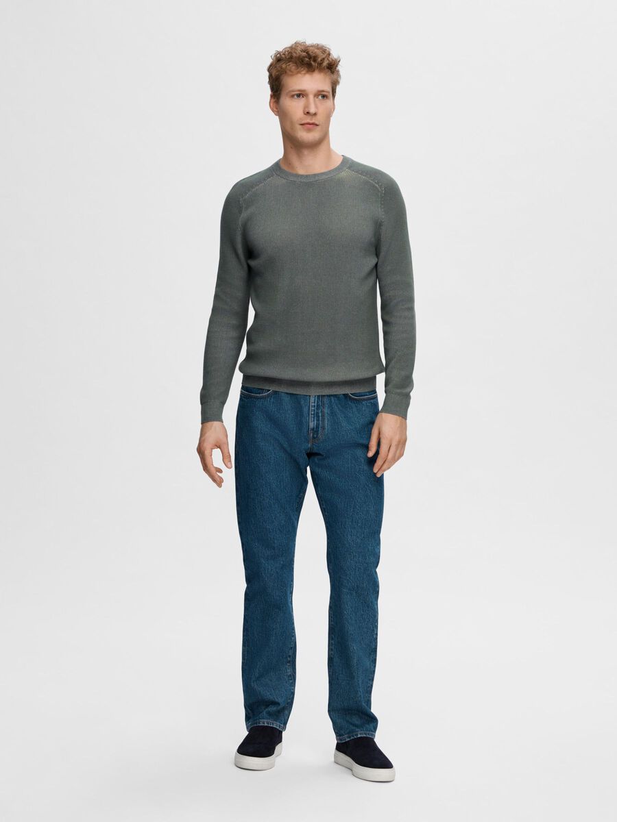 Shop the Look - slhpsy2023w46thunov50_1700129626855_16092668_StormyWeather_1092612_005.jpg