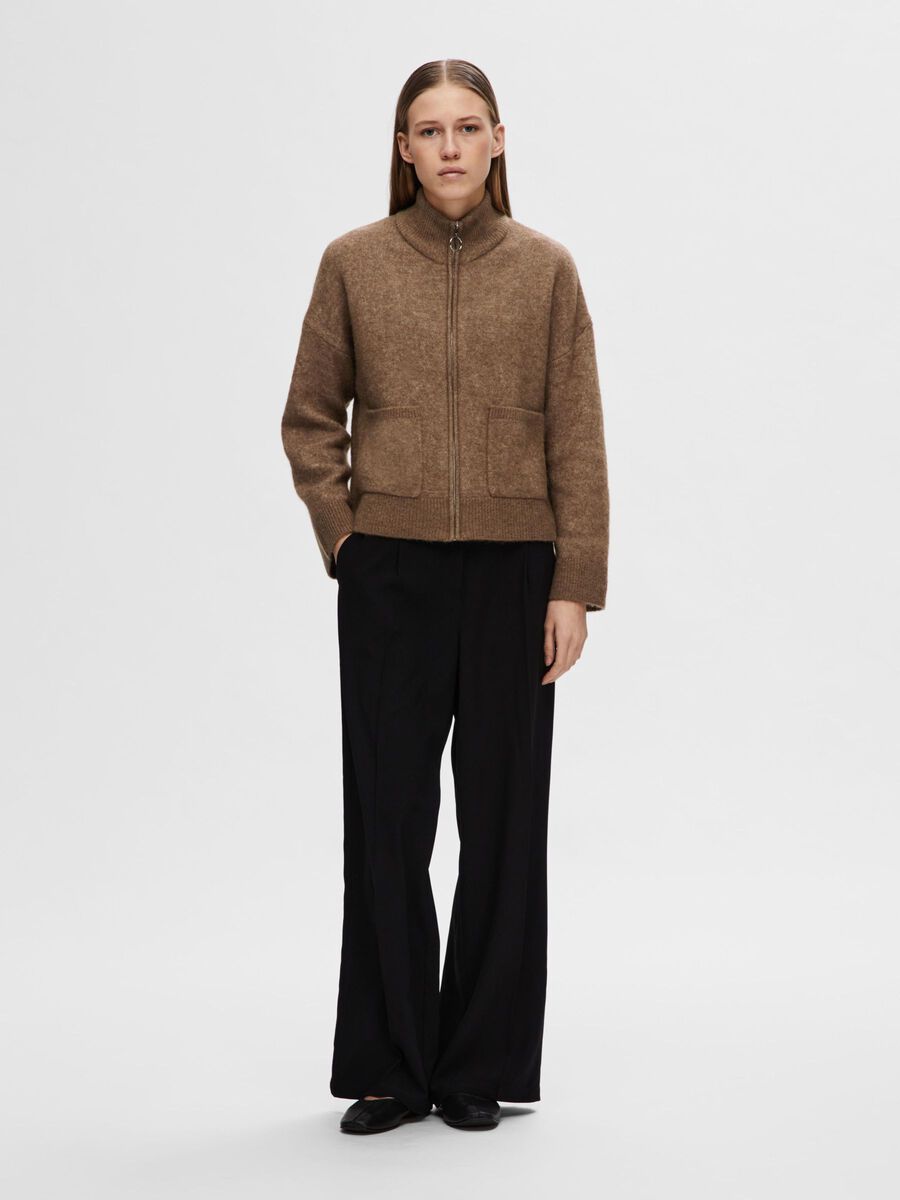Shop the Look - slfpsy2024w11frimar52_1710509545399_16091220_CocaMocha_1062011_005.jpg