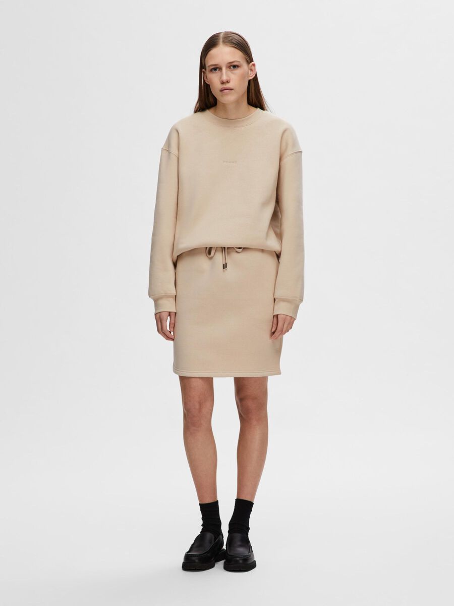 Shop the Look - slfpsy2024w11frimar39_1710509544386_16093430_Oatmeal_005.jpg