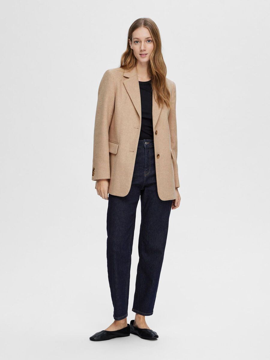 Shop the Look - slfpsy2023w46monnov7_1699882039625_16092135_Sandshell_1074399_005.jpg
