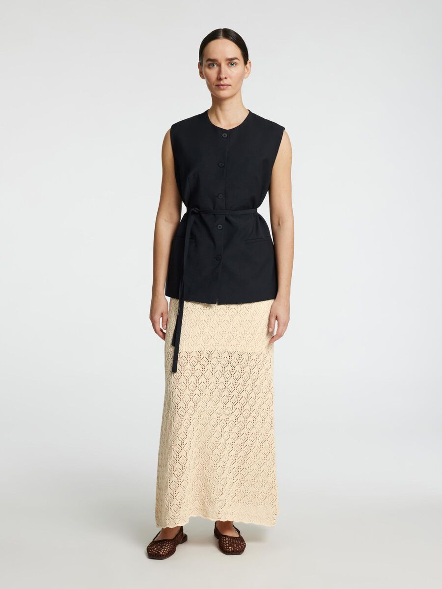 Shop the Look - slfpsy2025w11monmar40_1741616071010_16097230_Birch_005.jpg