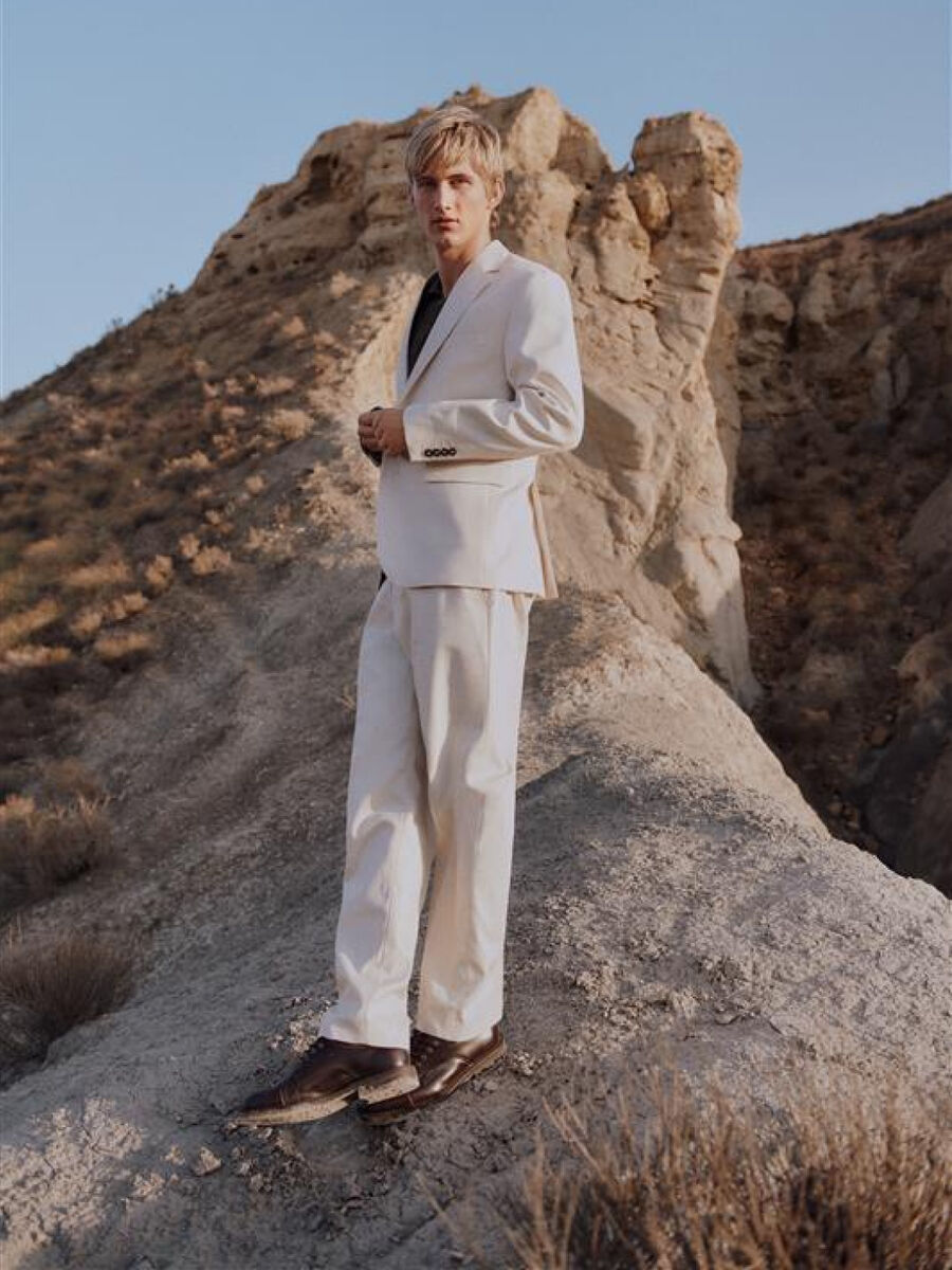 Shop the Look - slhpsy2025_content_mar_16_1741340808471_custom-0.jpg