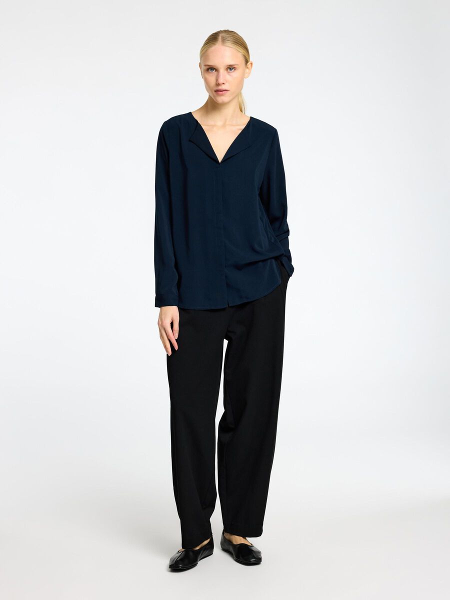 Shop the Look - slfpsy2024w45thunov31_1730974610140_16095536_DarkSapphire_005.jpg