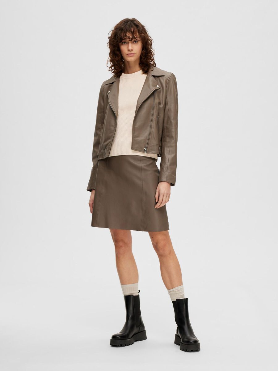 Shop the Look - slfpsy2023w13wedmar25_1700042939000_16088431_Birch_005.jpg