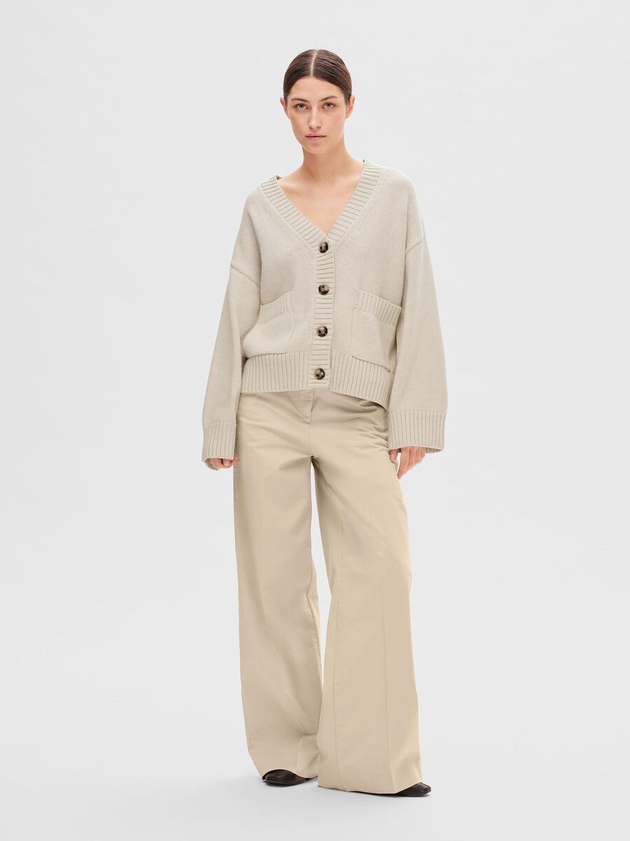 Shop the Look - slfpsy2023w51thudec18_1703169609451_16093091_Birch_005.jpg