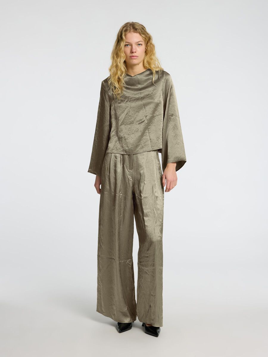 Shop the Look - slfpsy2025w2frijan87_1736505490083_16097101_Vetiver_005.jpg