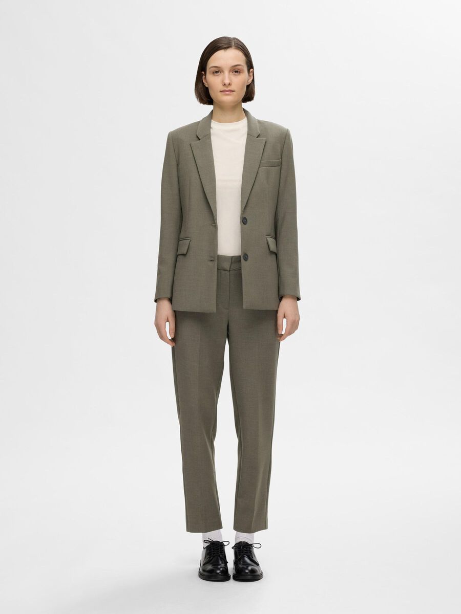 Shop the Look - slfpsy2024w20tuemay43_1715680759409_16094203_Kalamata_1112452_005.jpg
