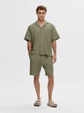 Shop the Look - slhpsy2024w11frimar14_1710496336579_16094904_Vetiver_005.jpg