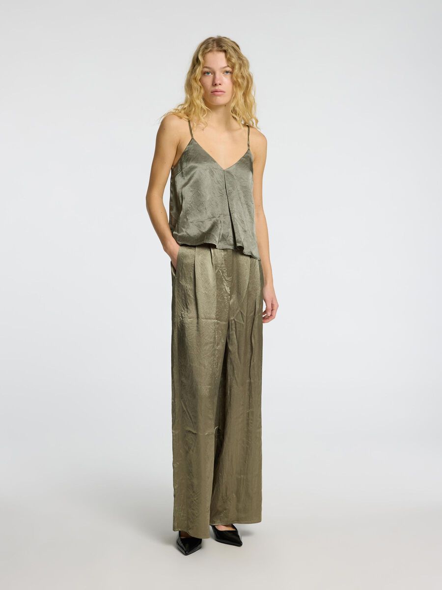 Shop the Look - slfpsy2025w2frijan81_1736505489682_16097102_Vetiver_005.jpg