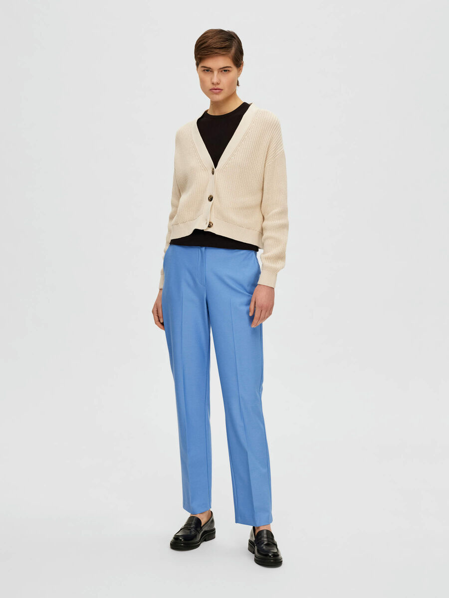 Shop the Look - slfpsy2023w13wedmar6_16088583_Sandshell_005.jpg