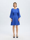 Shop the Look - slfpsy2025w12monmar133_1742208023632_16098100_DazzlingBlue_005.jpg